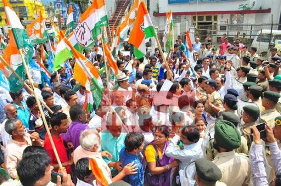 350 Congressmen arrested in Tripura for holding rally 350 Congressmen arrested in Tripura for holding rally